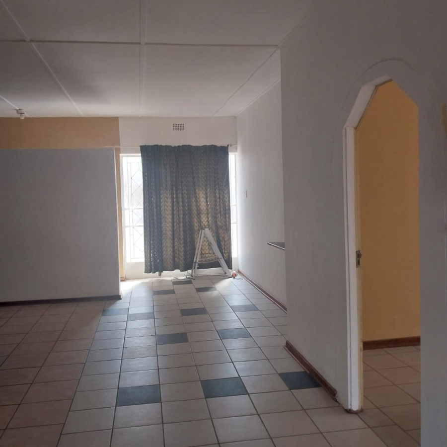 5 Bedroom Property for Sale in Diamant Park Northern Cape